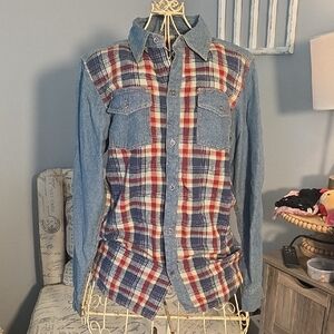 Levi's Blue Denim and Multicolor Plaid Shirt-NWOT Large